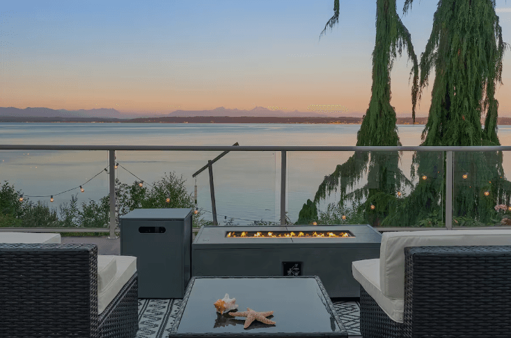 Essential Amenities for Your Coastal Airbnb